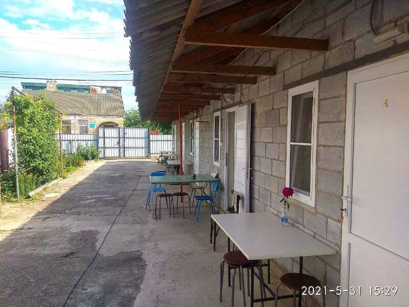 Оккупанты зазывают на курорты возле разрушенного Мариуполя (фото)