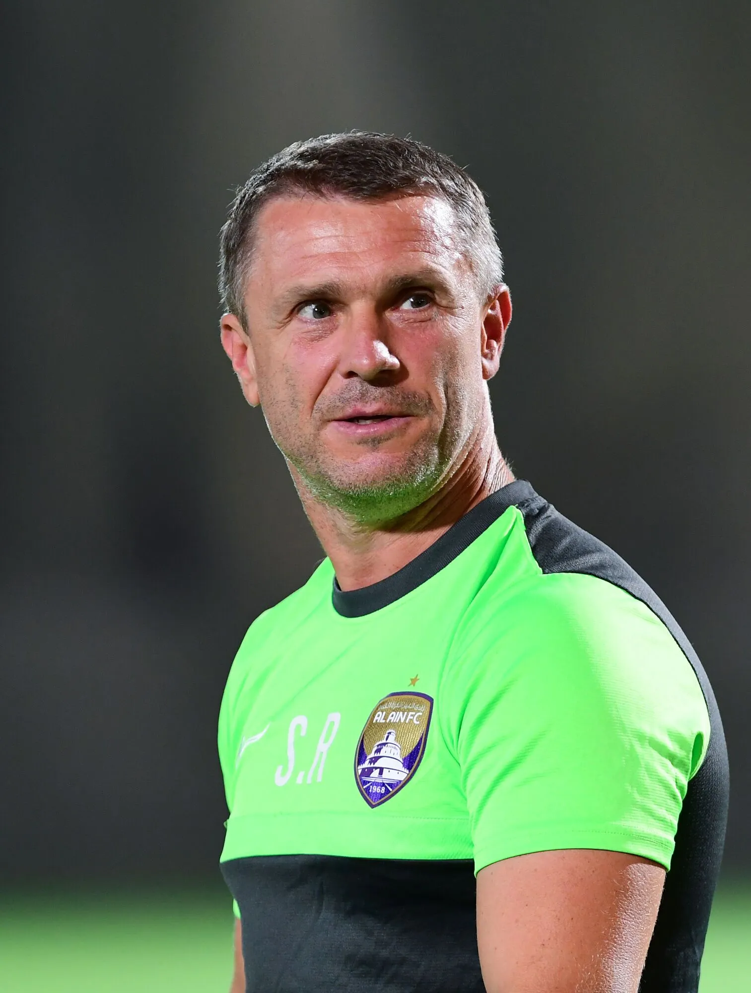 Сергей Ребров в Эмиратах. dqxikeidqxidqrant