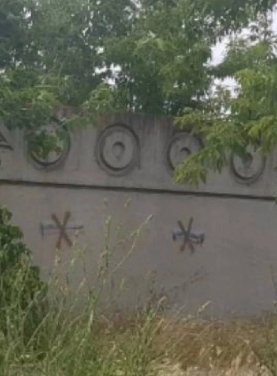 Патриотическая акция в Мелитополе dqxikeidqxidqeant