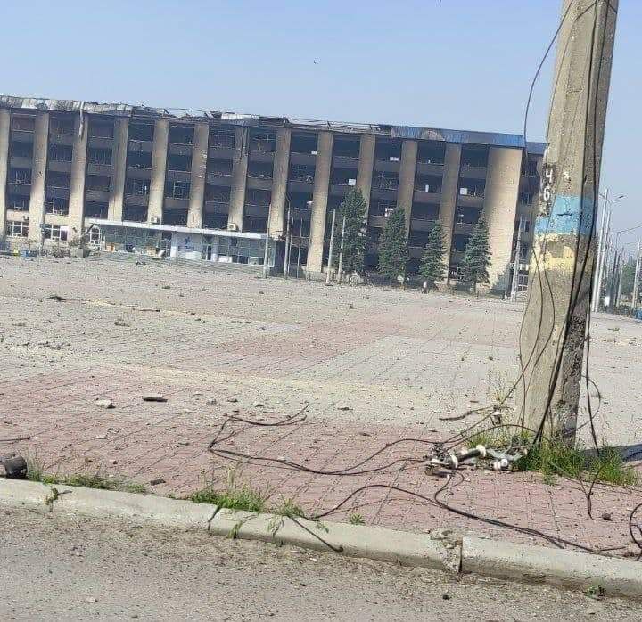 Внаслідок обстрілу окупантами у Лисичанську загинула жінка, - Гайдай 07 Внаслідок обстрілу окупантами у Лисичанську загинула жінка, - Гайдай 07