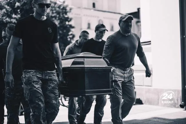 В Киеве простились с погибшим Героем Иваном Чеканюком
