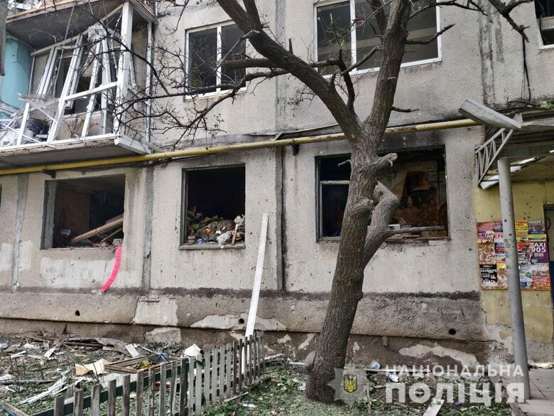 Войска РФ обстреляли Донбасс сверхзвуковыми ракетами, танками и артиллерией, есть жертвы, - Нацполиция 10