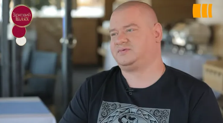 Евгений Кошевой спал в машине.