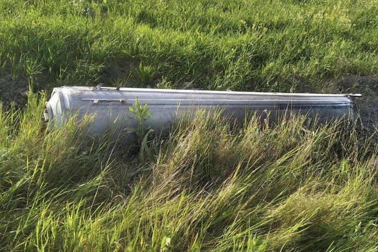        , -  01 dqxikeidqxidqrant