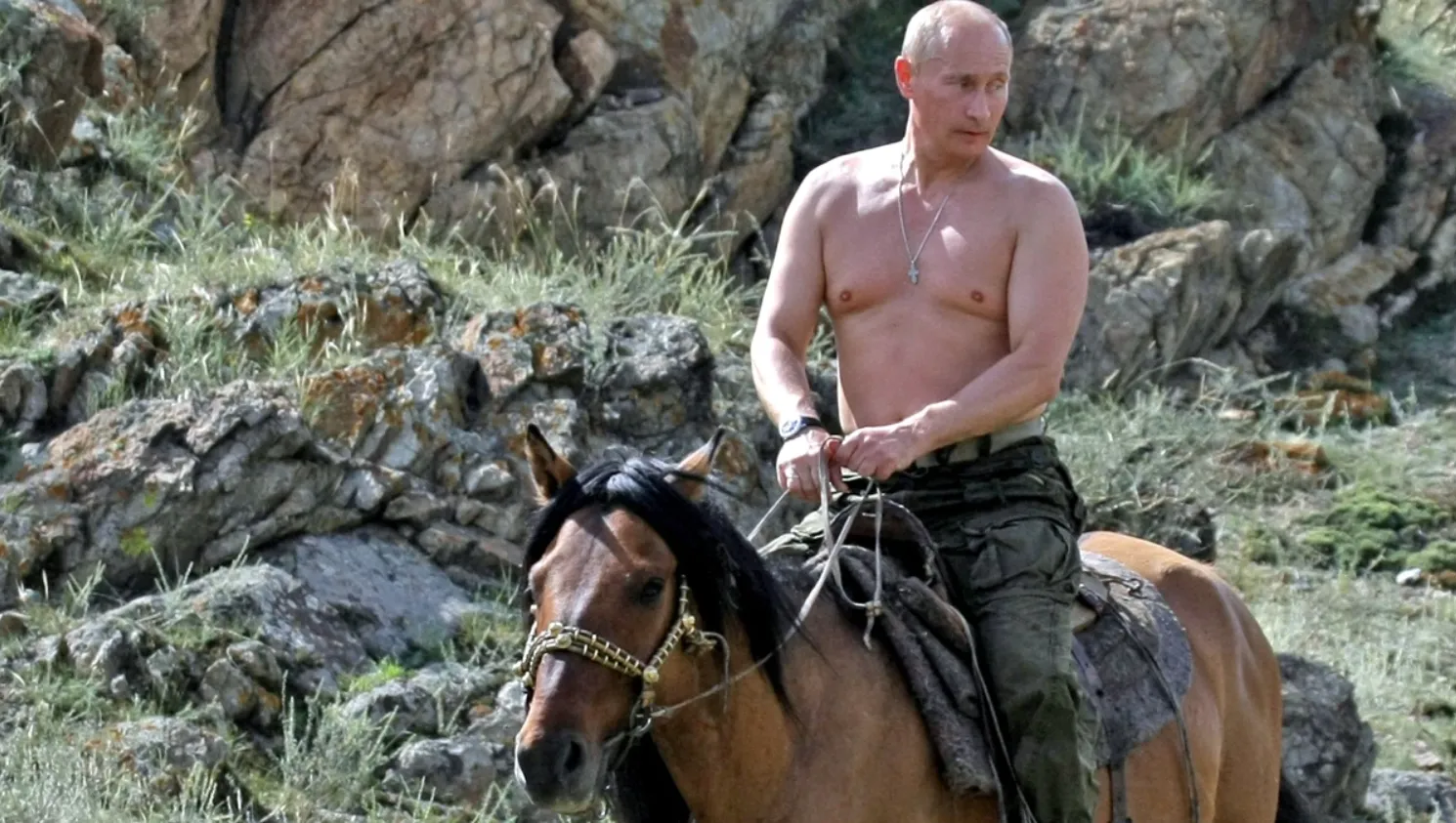 Путин в образе "мачо" dqxikeidqxidqrant