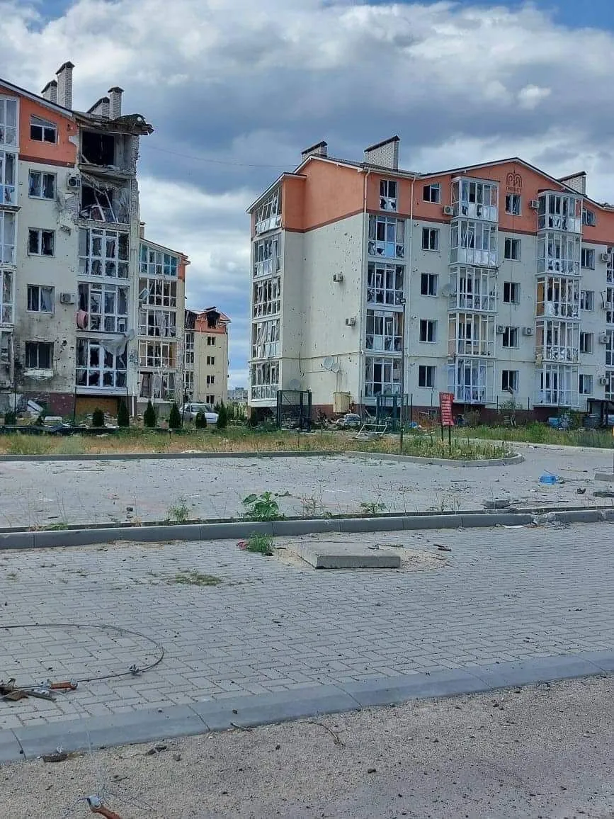 Лисичанска стирают с лица земли.