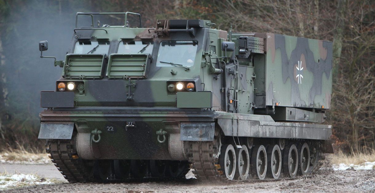 За один залп РСЗО Mars может запустить 12 ракет