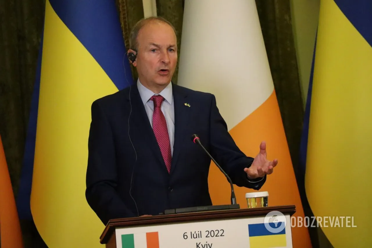 Михол Мартин прибыл в Киев.