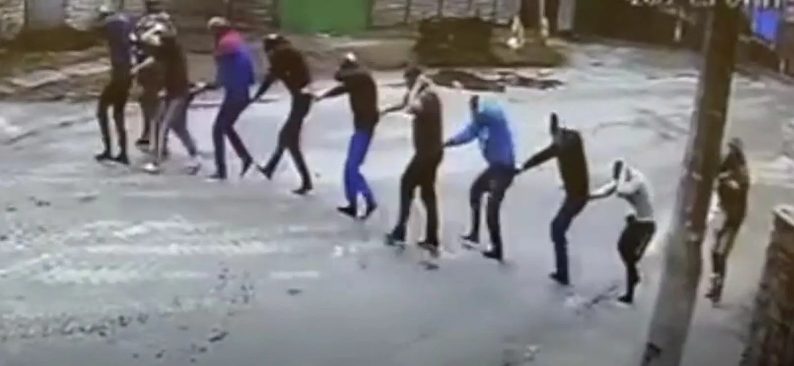 Оккупанты захватили в плен граждан Украины dqxikeidqxiqduant