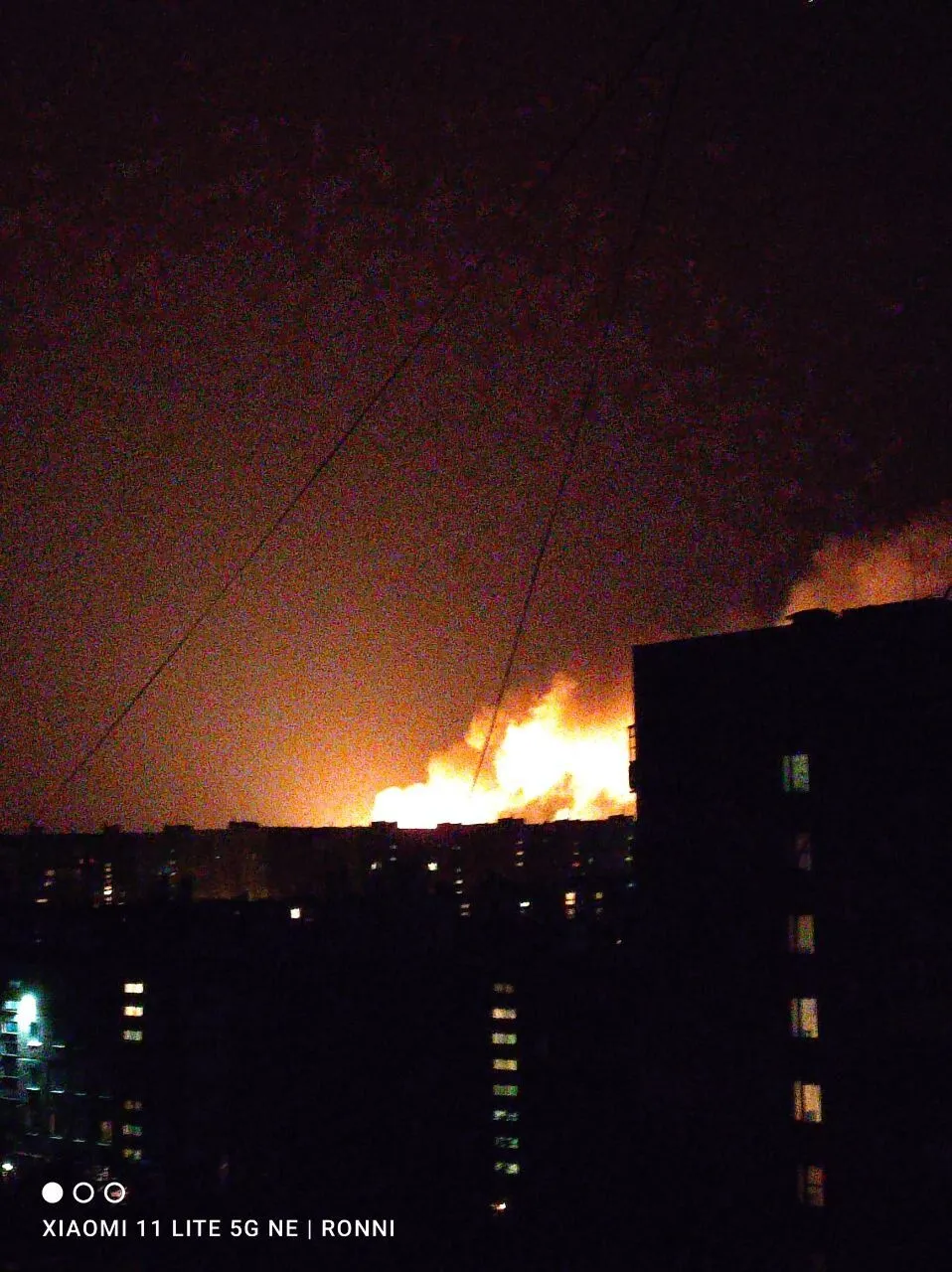 Несколько районов города якобы без света