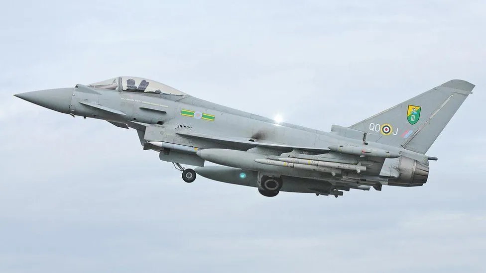 Британия отправила истребители на учения в Финляндию и Швецию. dqxikeidqxiqduant