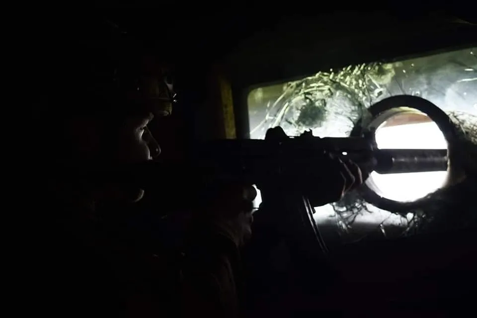 Украинские воины стоят на страже обороны страны dqxikeidqxidqrant