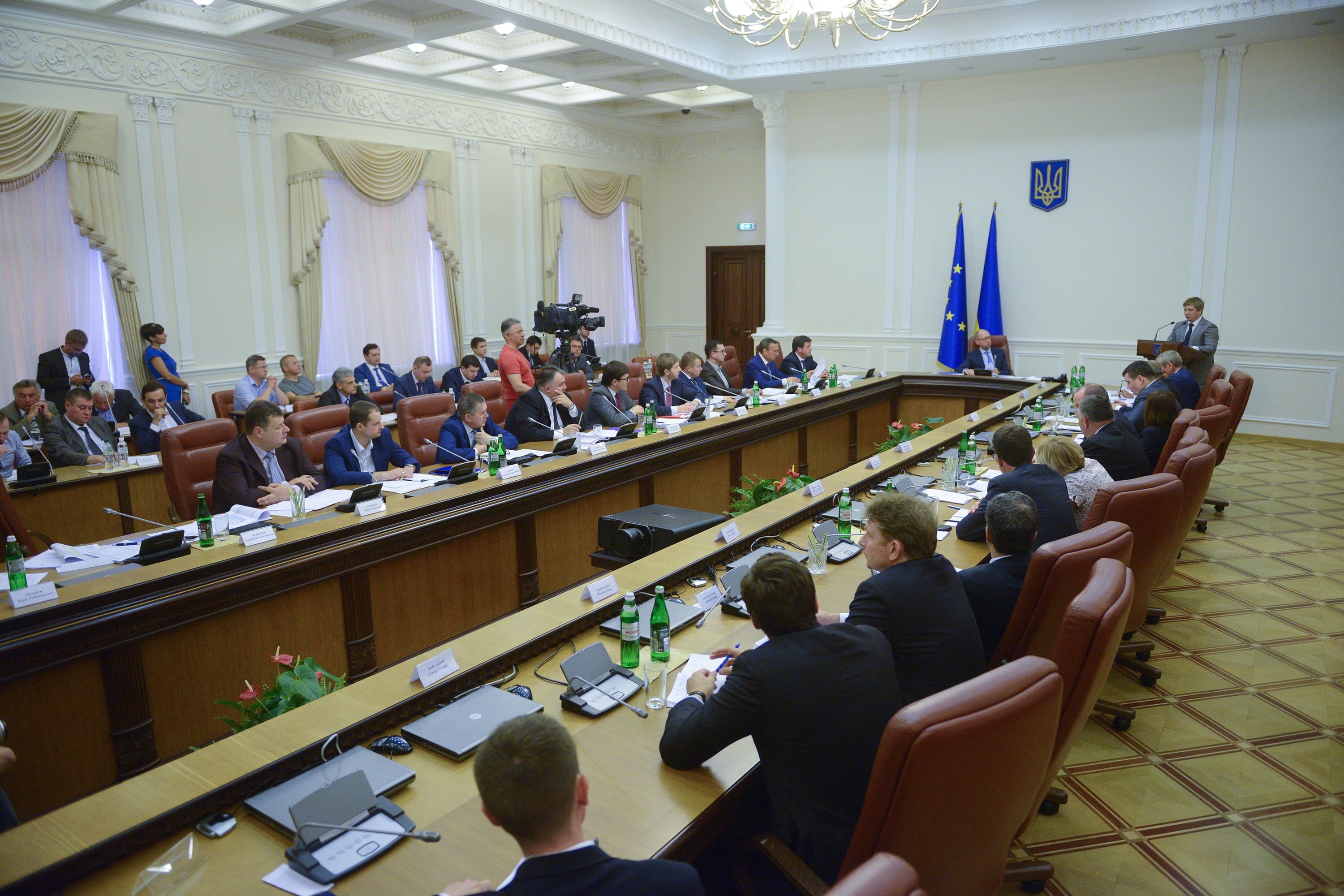 : kmu.gov.ua dqxikeidqxidqrant