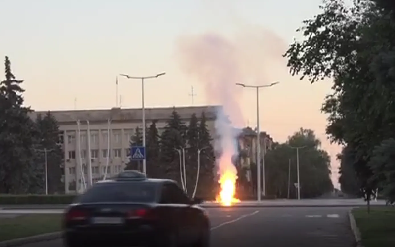 Прилет снаряда РФ. dqxikeidqxidqeant