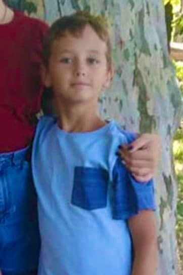 Полиция разыскивает 14-летнего Виталия Павлюченко. dqxikeidqxidqeant