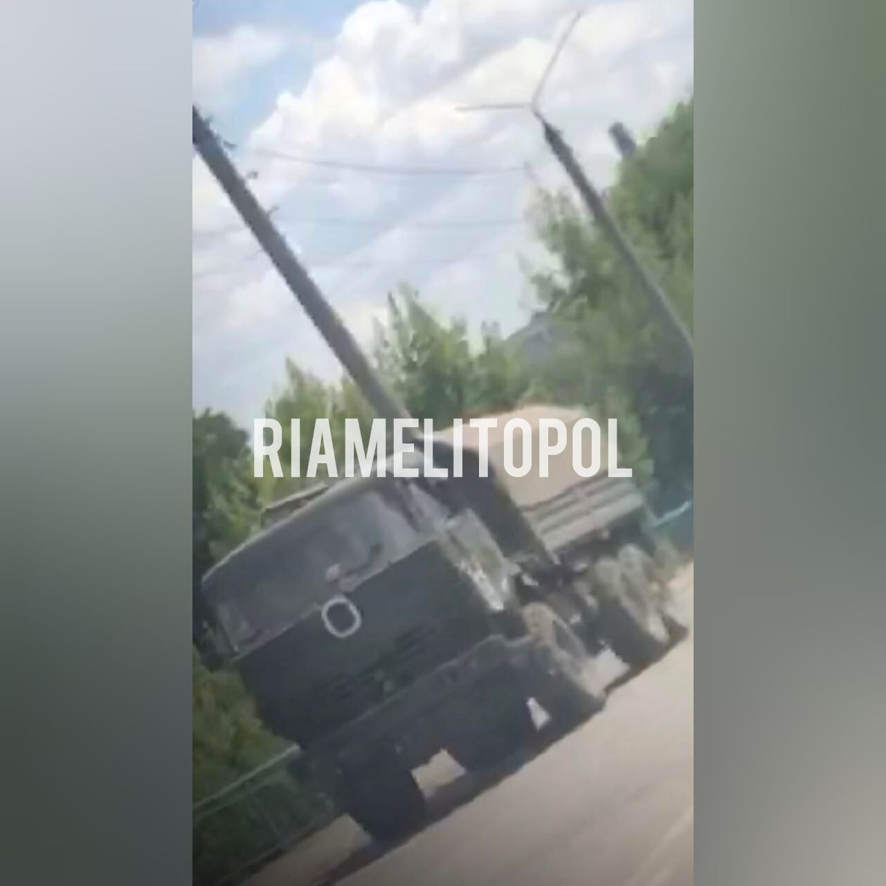 Війська РФ у Мелітополі dqxikeidqxidqrant