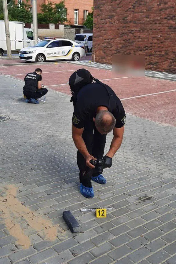 Зловмиснику загрожує до 15 років позбавлення волі. dqxikeidqxidqrant