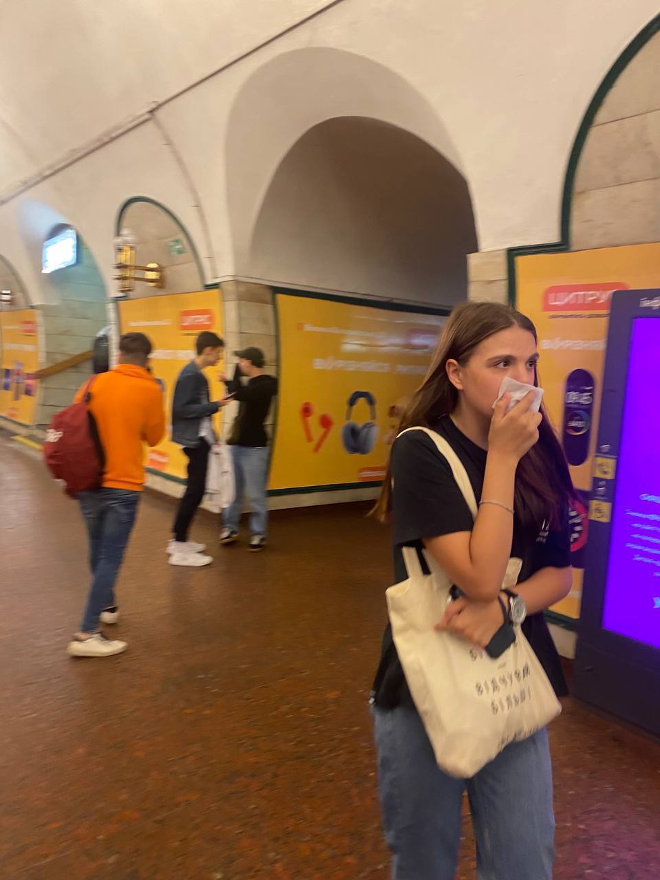 Появились новые детали инцидента с газом в киевском метро