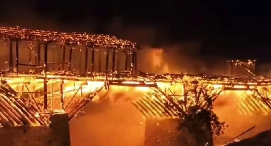    900-  dqxikeidqxidqeant