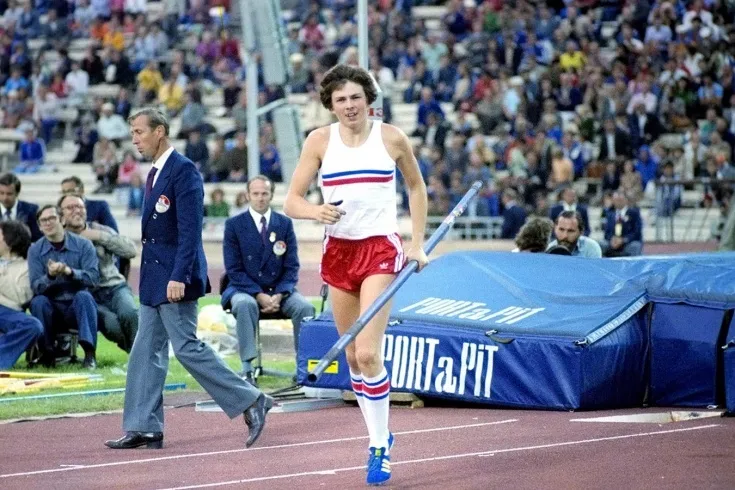   , !   β      dqxikeidqxidqrant