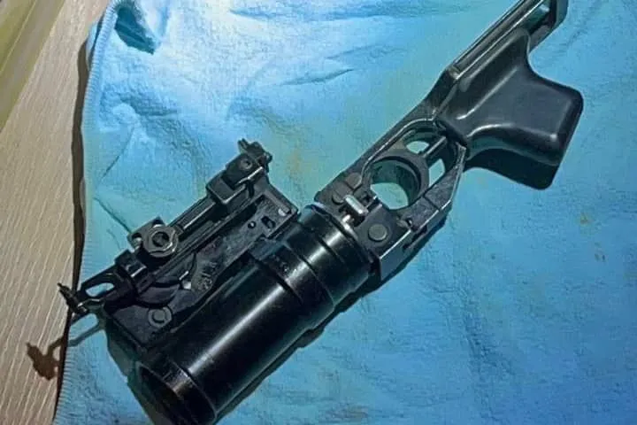 В Киевской области у мужчины нашли гранатомет, боеприпасы и наркотики. Фото