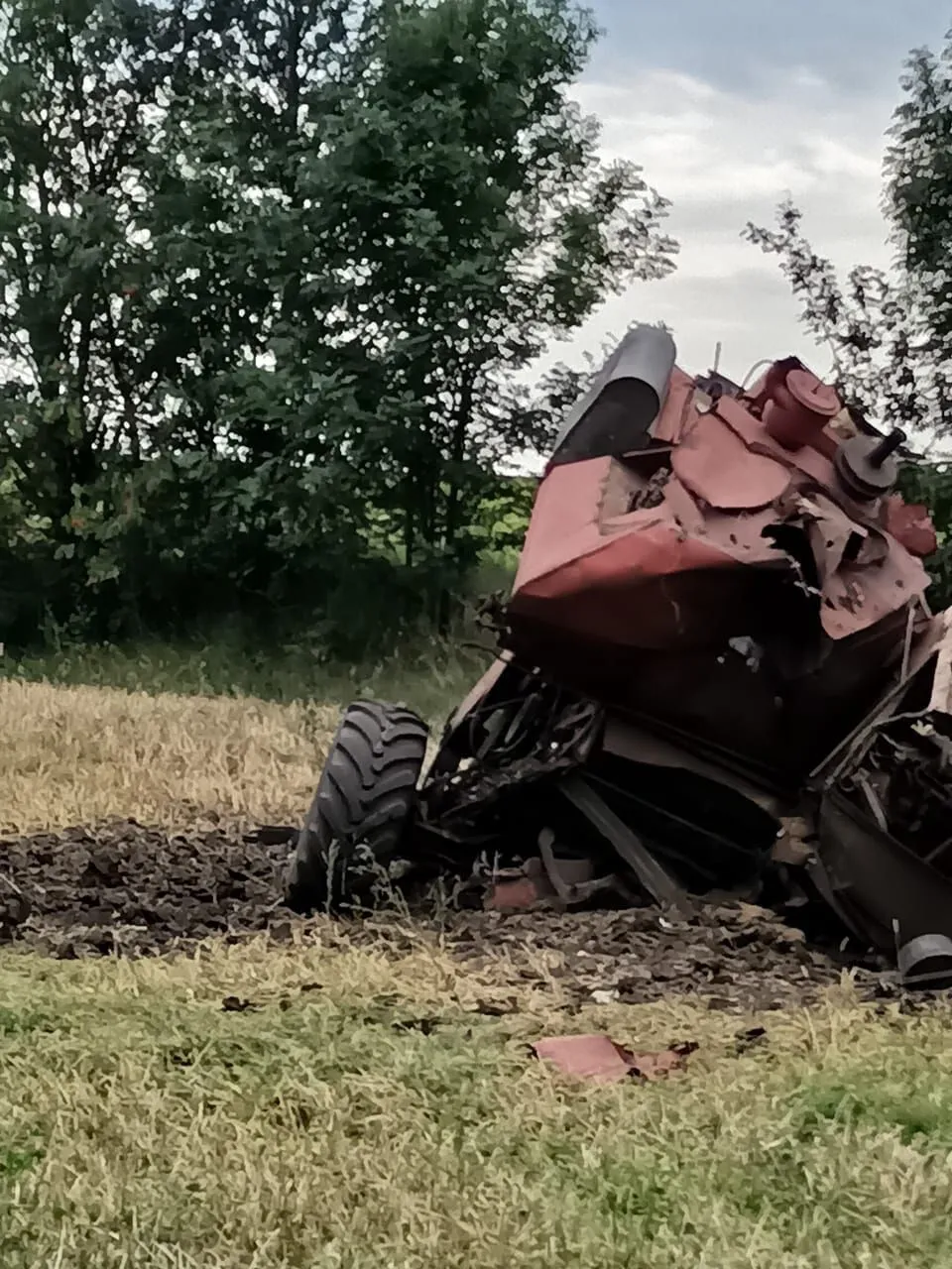 В Сумской области взорвался комбайн