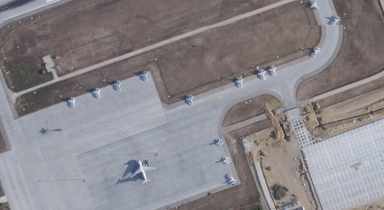 Супутникові знімки не підтверджують вибухи на аеродромі Бельбек в окупованому Криму, - ЗМІ 04