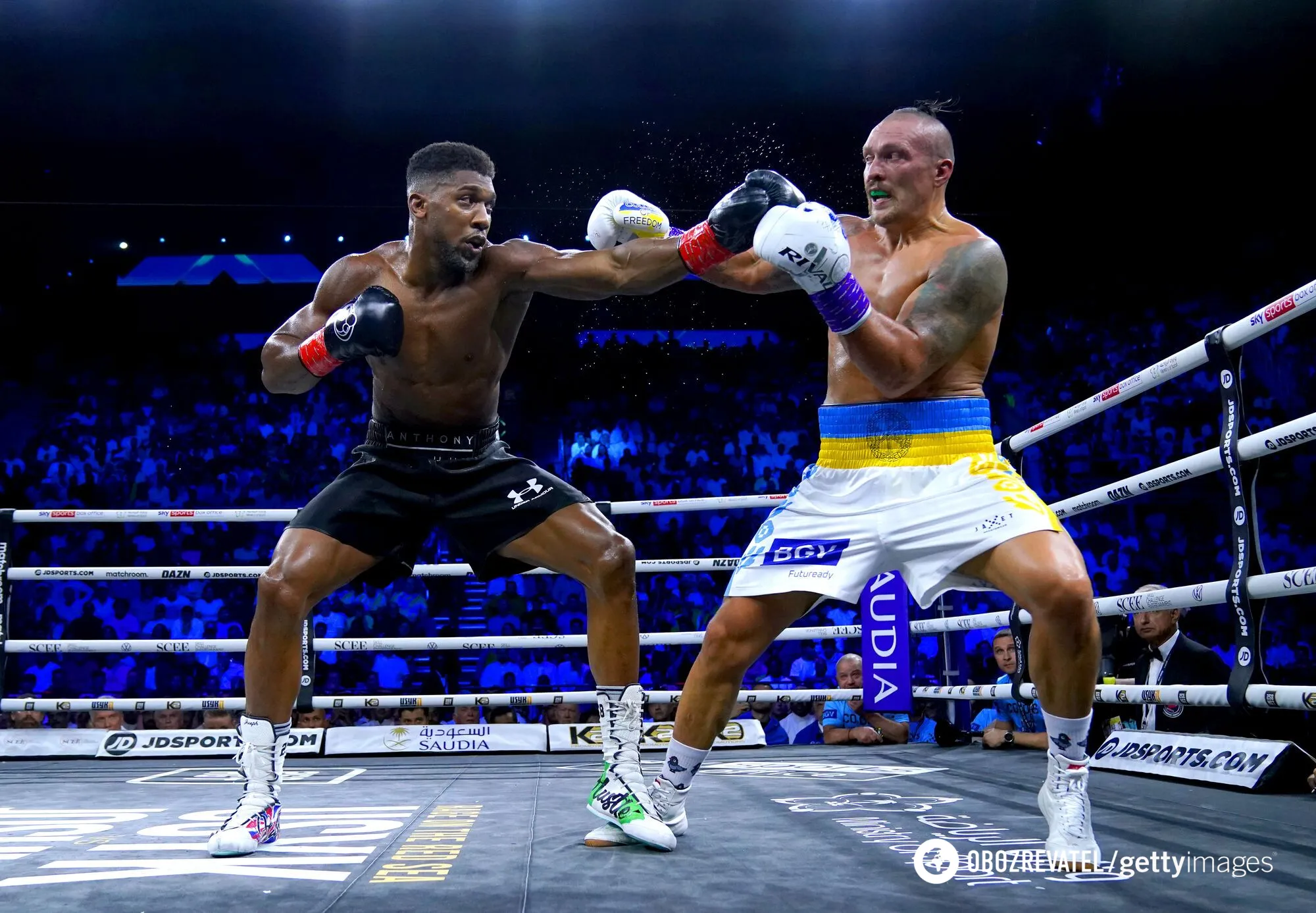 Усик победил Джошуа в реванше dqxikeidqxidqrant