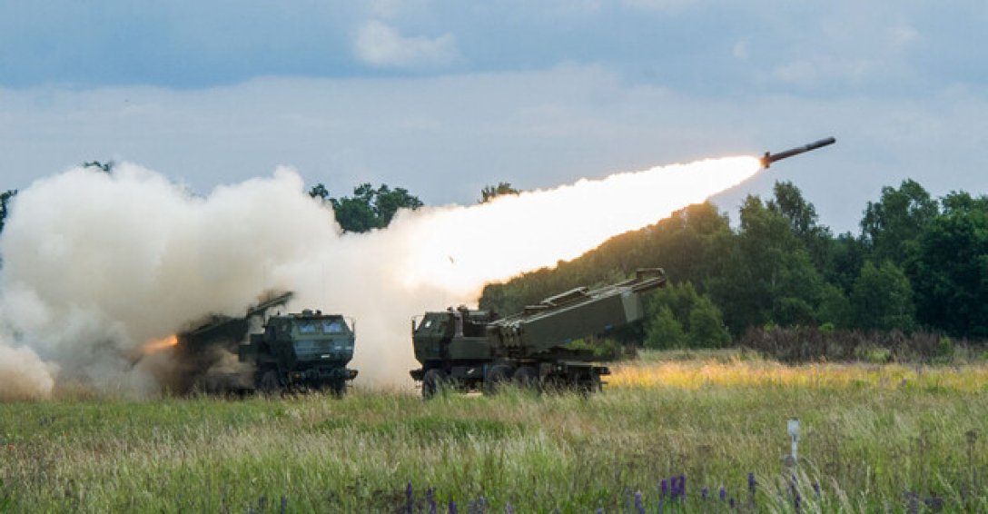 хаймарс, himars, ракети himars, дерев’яні himars, ракетна система himars, РСЗВ HIMARS, дерев’яний обманний макет dqxikeidqxidqrant