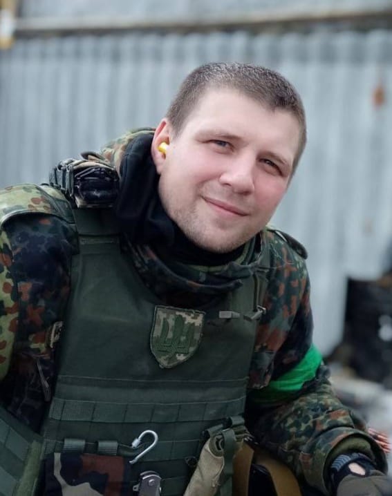 В бою з російськими загарбниками загинув воїн Тарас Пласкон 01 dqxikeidqxidqrant