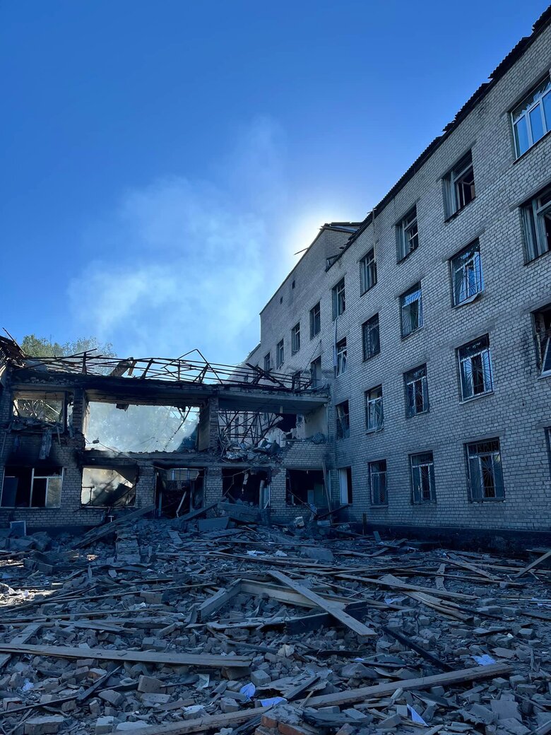 Росіяни завдали ракетного удару по психіатричній лікарні у Краматорську, - мер Гончаренко 02