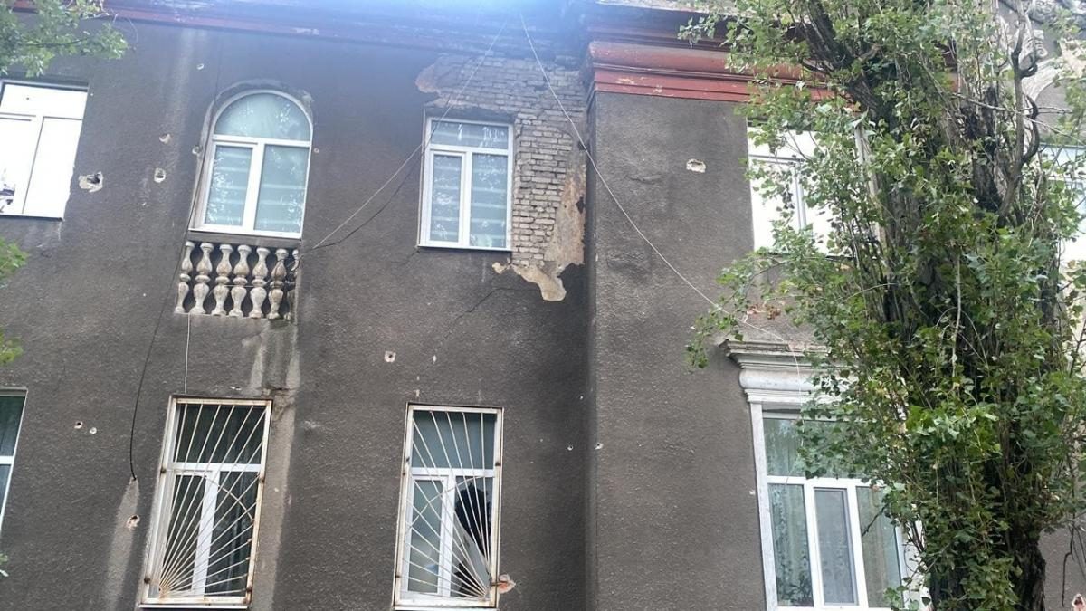 Фото Оккупанты разрушили многоэтажку в Бахмуте и массивно обстреляли Авдеевку 15 сентября 2022 dqxikeidqxidqrant