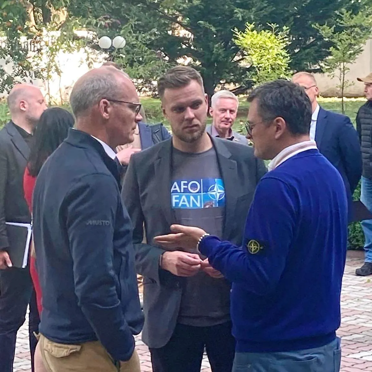      :   , –  dqxikeidqxihzant