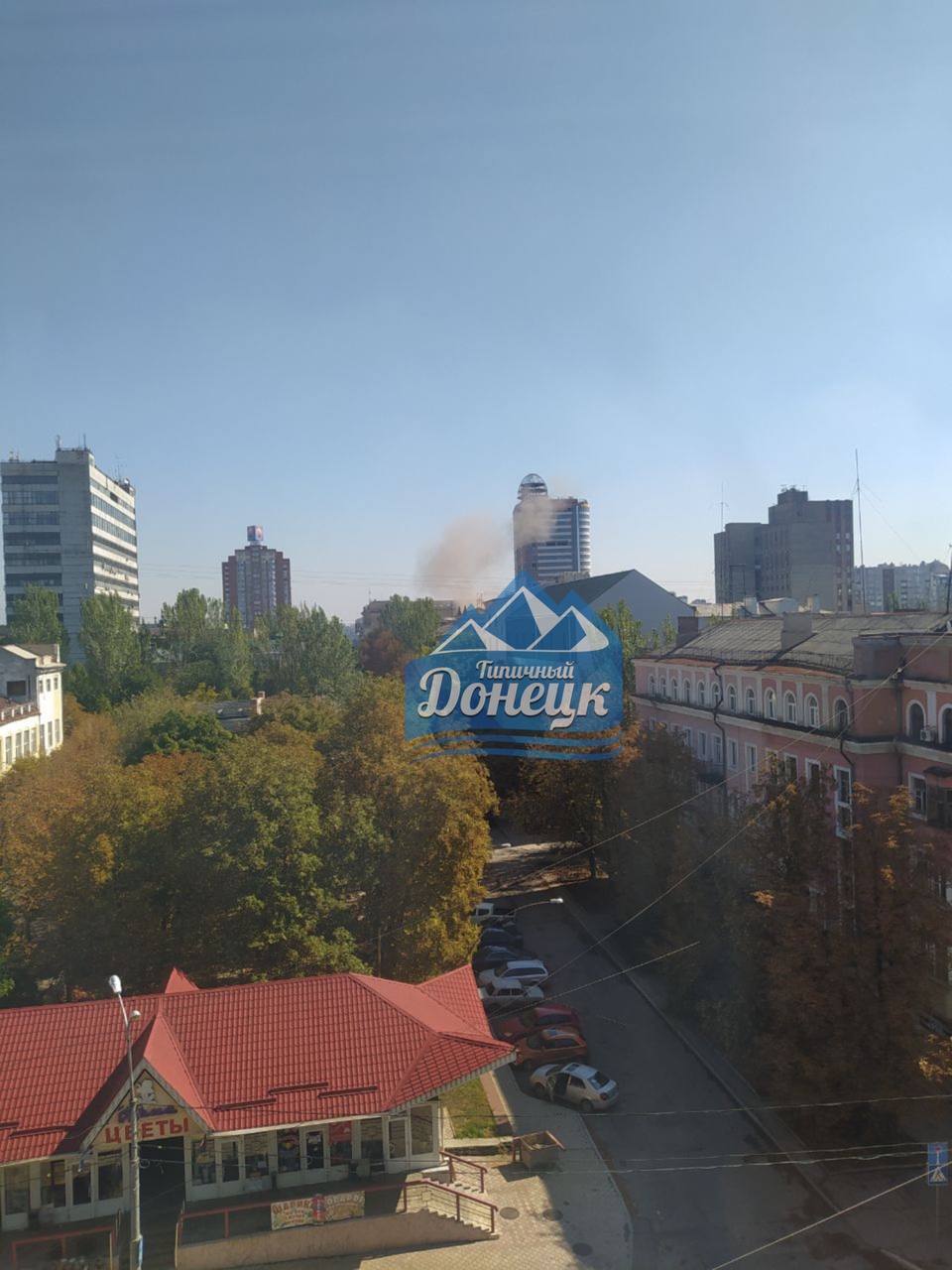 В оккупированном Донецке заявили о прилете по ’’администрации’’ одного из районов. Фото и видео