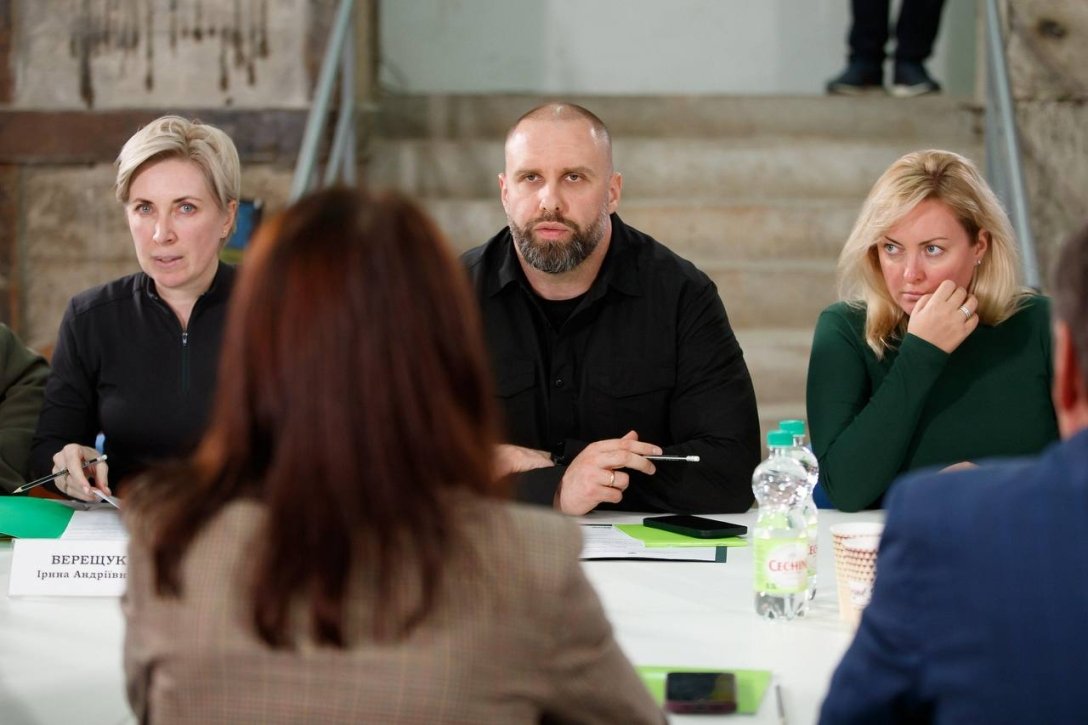  , ,  ,  ,    dqxikeidqxidqeant