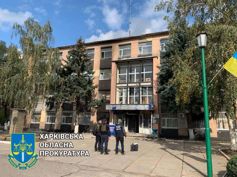 На Харківщині знайшли чергову катівню: окупанти знущалися над людьми у відділку поліції. Фото dqxikeidqxidqeant