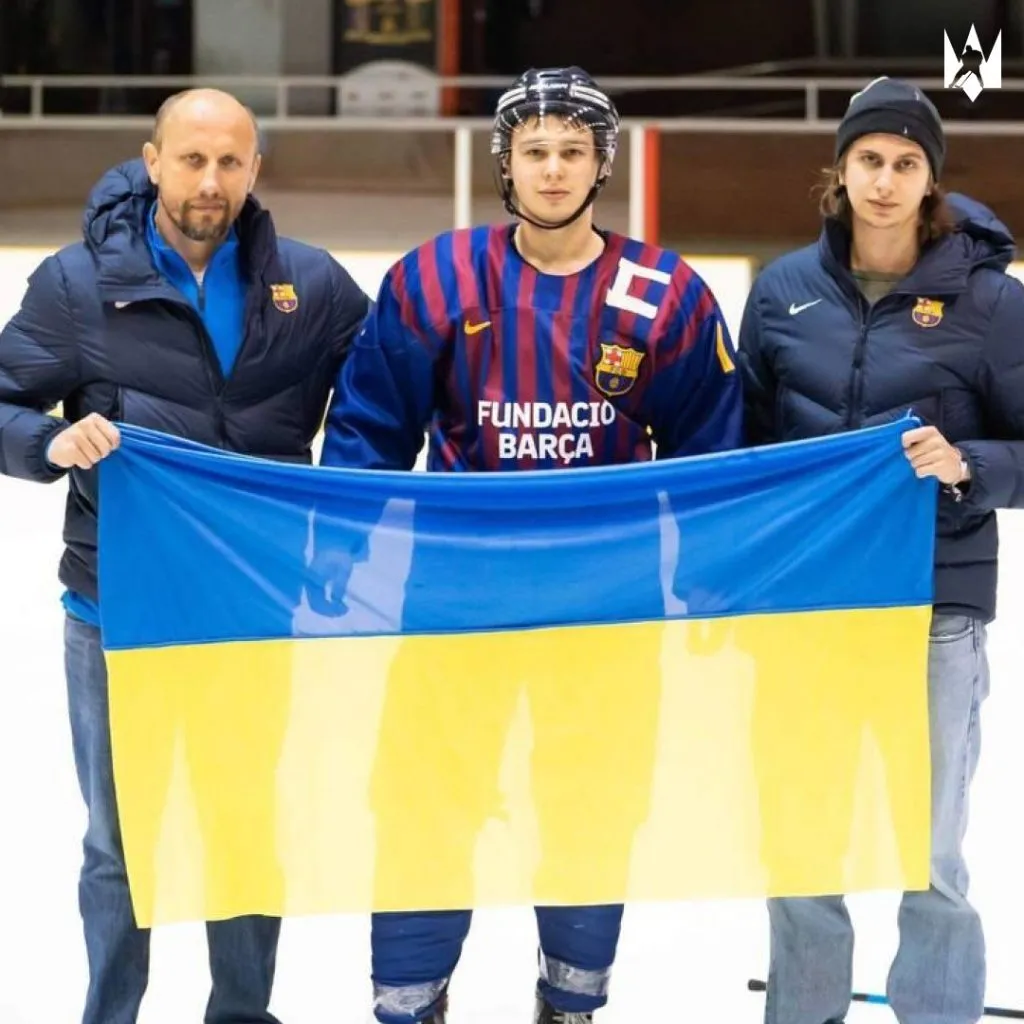 Россияне напали на украинских хоккеистов ’’Барселоны’’ в Турции – и были ’’отколочены’’ dqxikeidqxidqeant
