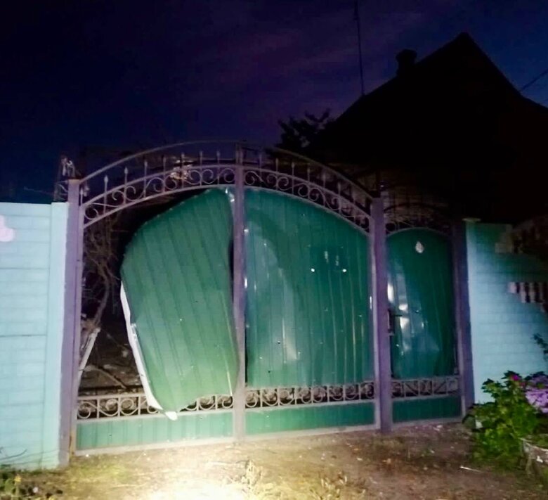 Цієї ночі військові РФ випустили майже 70 снарядів по Нікопольському району, - Резніченко 02