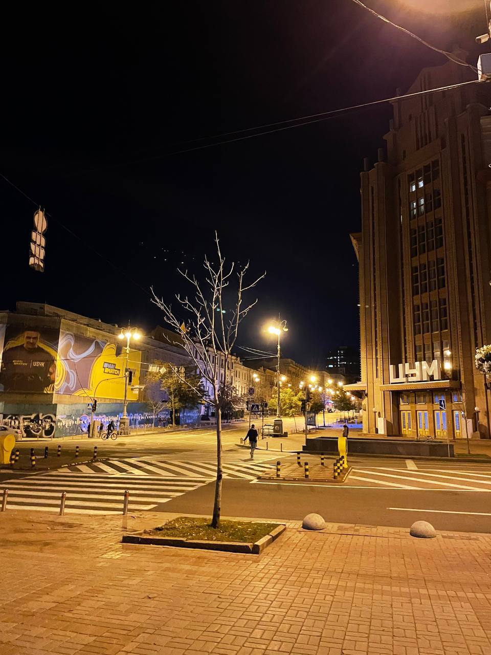 Порожні вулиці столиці, фото 1 dqxikeidqxidqrant