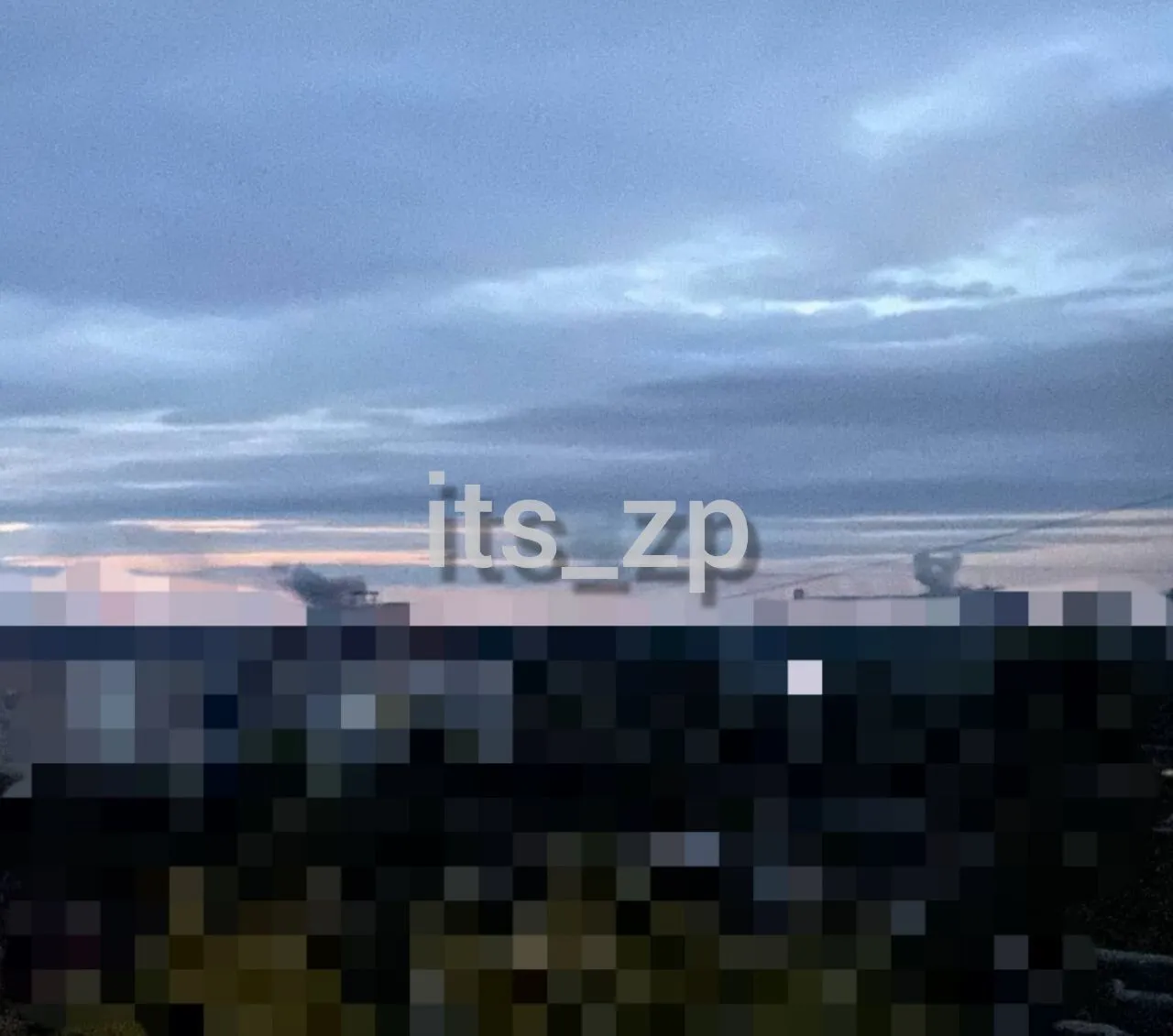 Окупанти знову вдарили ракетами по Запоріжжю, пошкоджено медзаклад та житлові будинки: є постраждалі. Фото