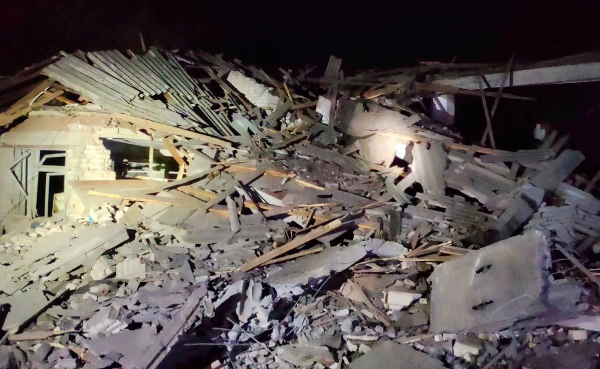   ⒒, ⒒  -ђ:     . 