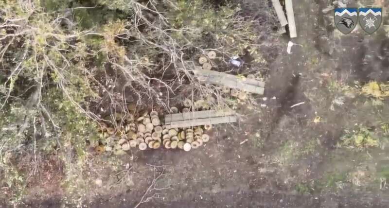 Устроили ’’фейерверк’’: в ВСУ показали эффектные кадры уничтожения вражеских мин и боеприпасов. Видео dqxikeidqxidqeant