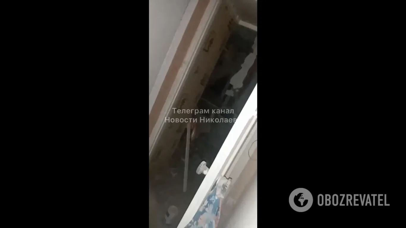 Війська РФ обстріляли п’ятиповерхівку у Миколаєві