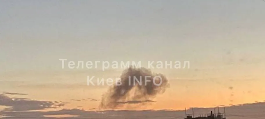 В Киеве во время воздушной тревоги услышали звуки взрывов: первые подробности dqxikeidqxidqrant