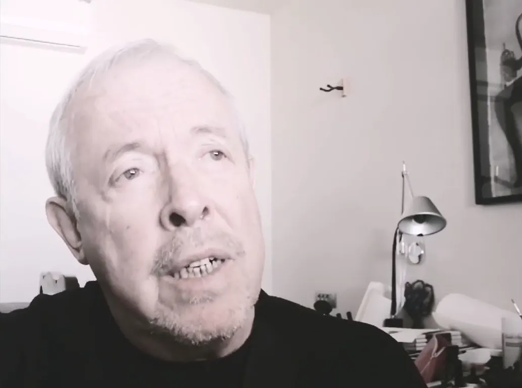      :   *,   钒.  dqxikeidqxidqrant