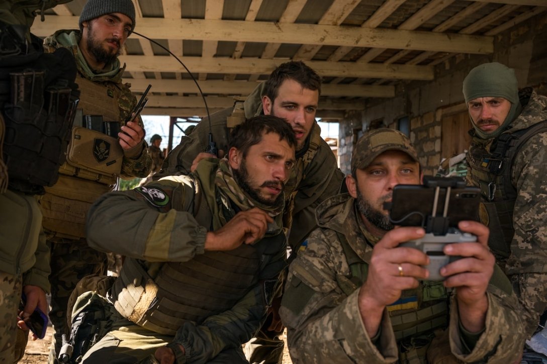 бои за бахмут, сражение за бахмут dqxikeidqxidqrant