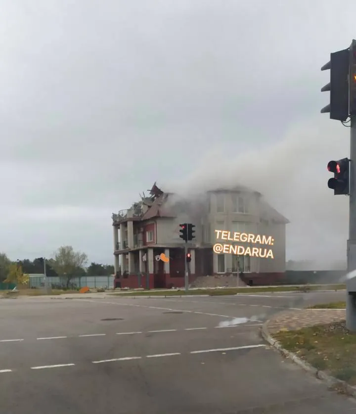 В Енергодарі повідомили про "приліт" в готель, який облюбували окупанти dqxikeidqxidqeant