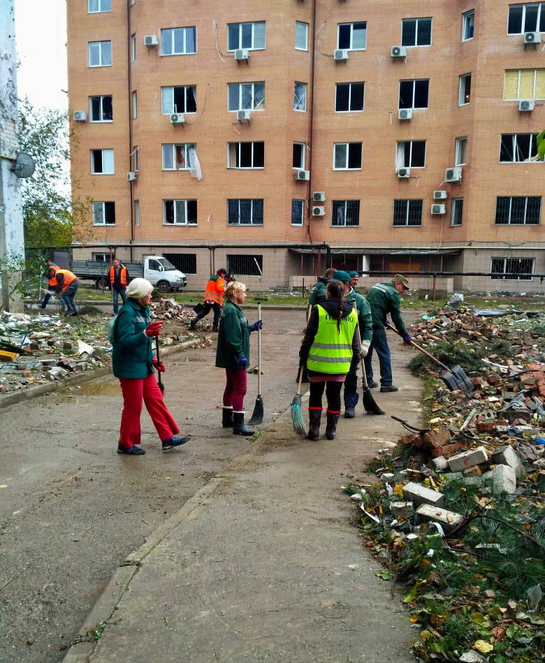 Сенкевич показал последствия российских ударов по Николаеву: повреждены 5 многоэтажек 05