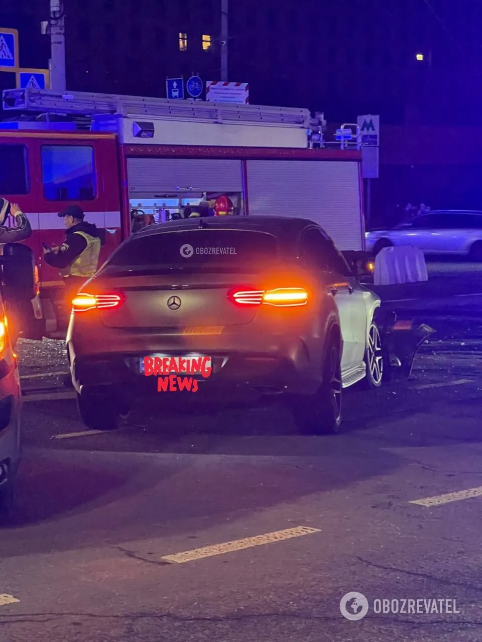 В Киеве на Печерске произошло серьезное ДТП: машины смяло, есть пострадавшие. Фото и видео