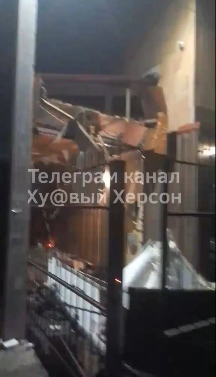 У Херсоні сталася ’’хлоп’’’ в будівлі, де жили ФСБшники: є загиблий і поранений